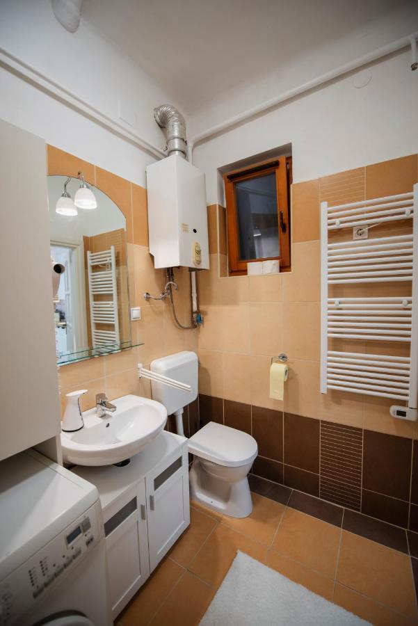 Heart Of Pecs Apartman Free Parking Exteriör bild